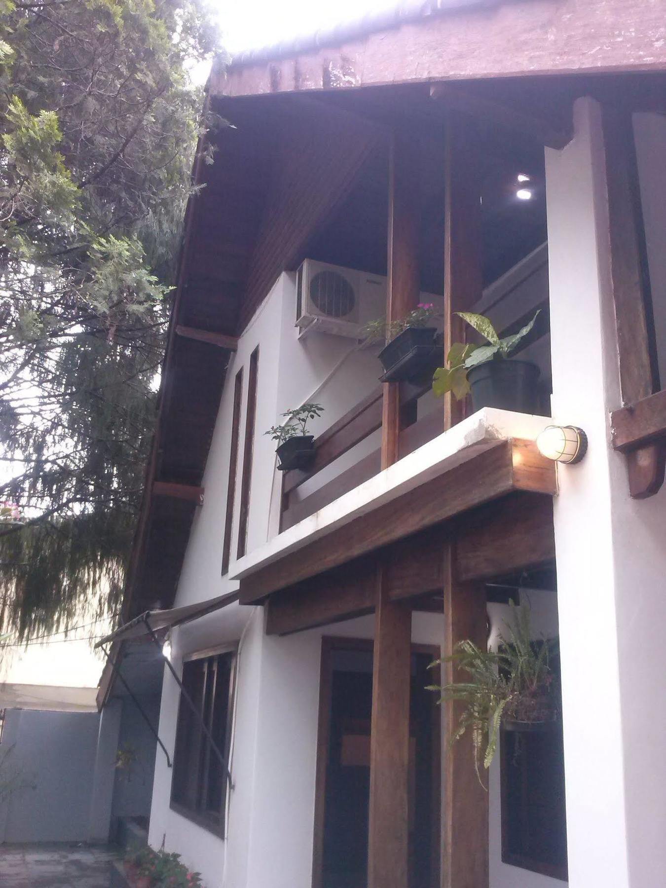 Petit Hotel Caraguata Puerto Iguazú Extérieur photo