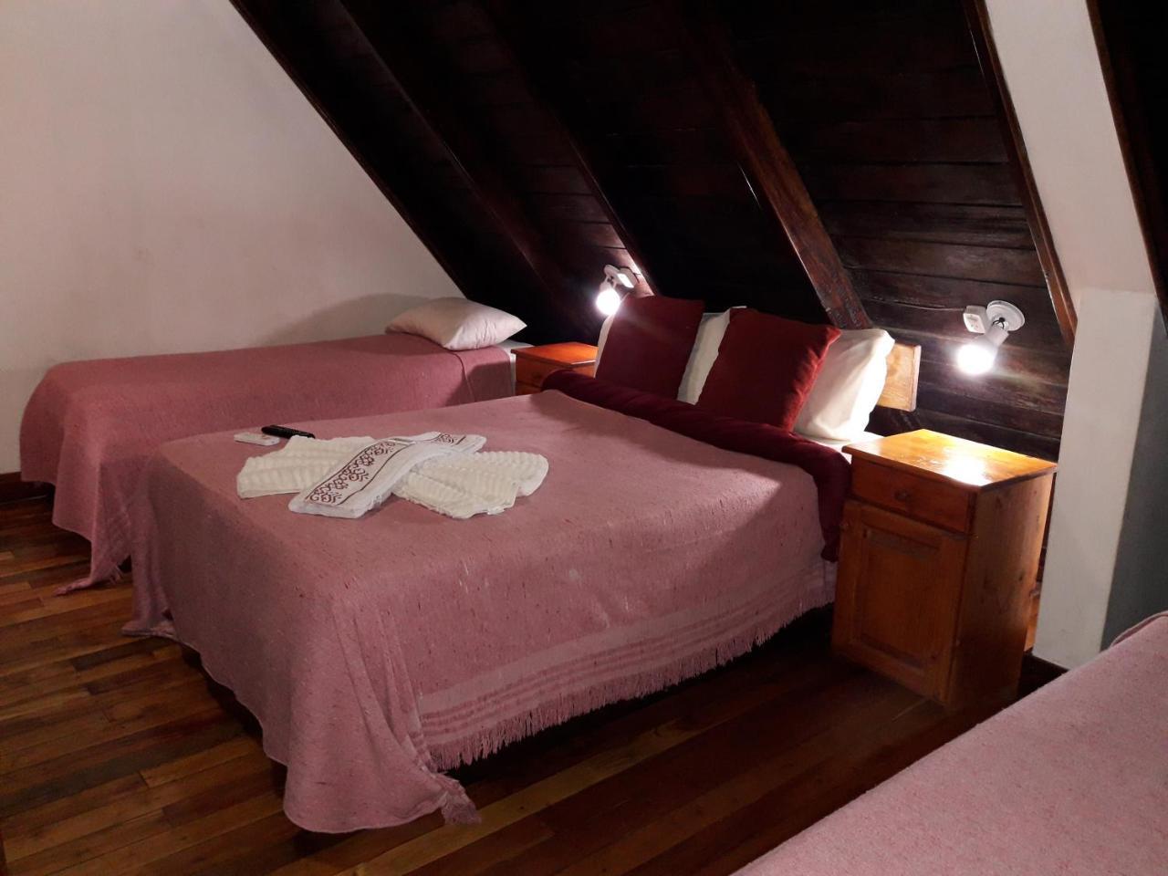 Petit Hotel Caraguata Puerto Iguazú Extérieur photo