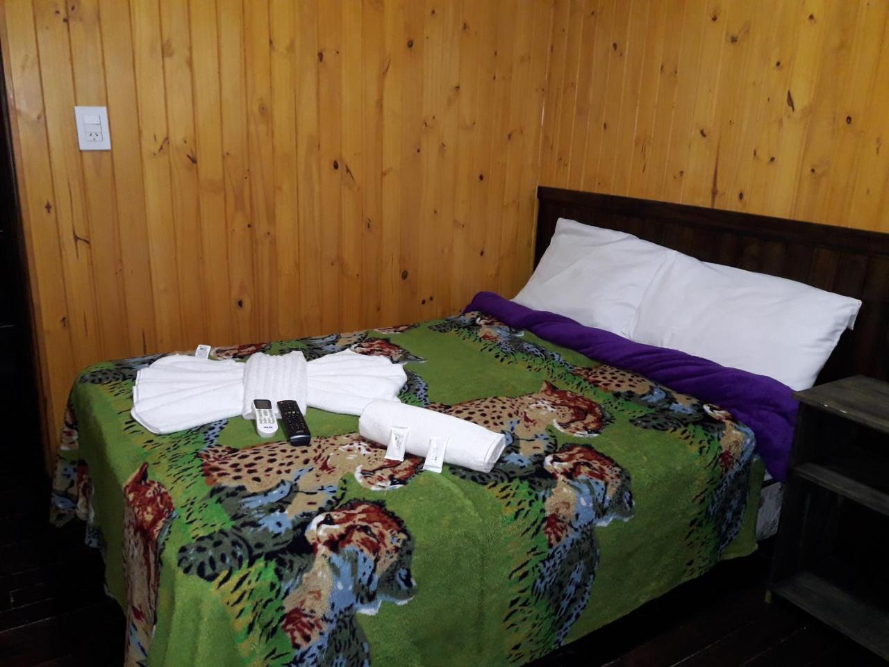Petit Hotel Caraguata Puerto Iguazú Extérieur photo